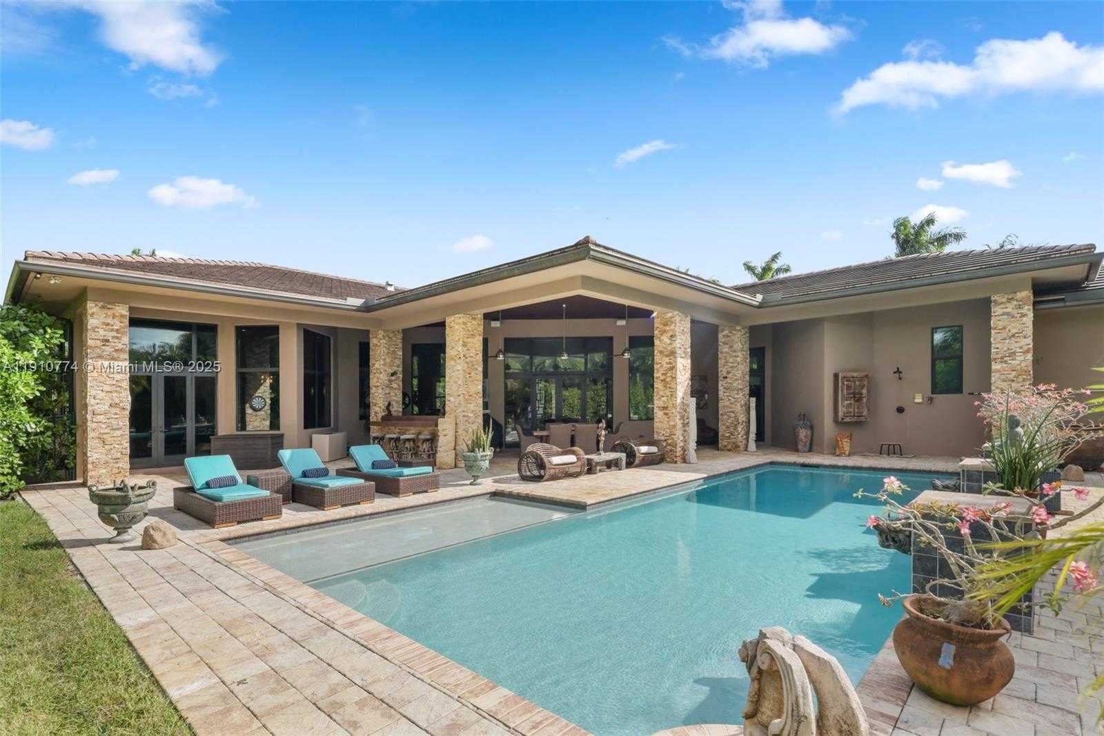 Small Image of 12321 NORTH WEST 2ND ST, Plantation Number 48