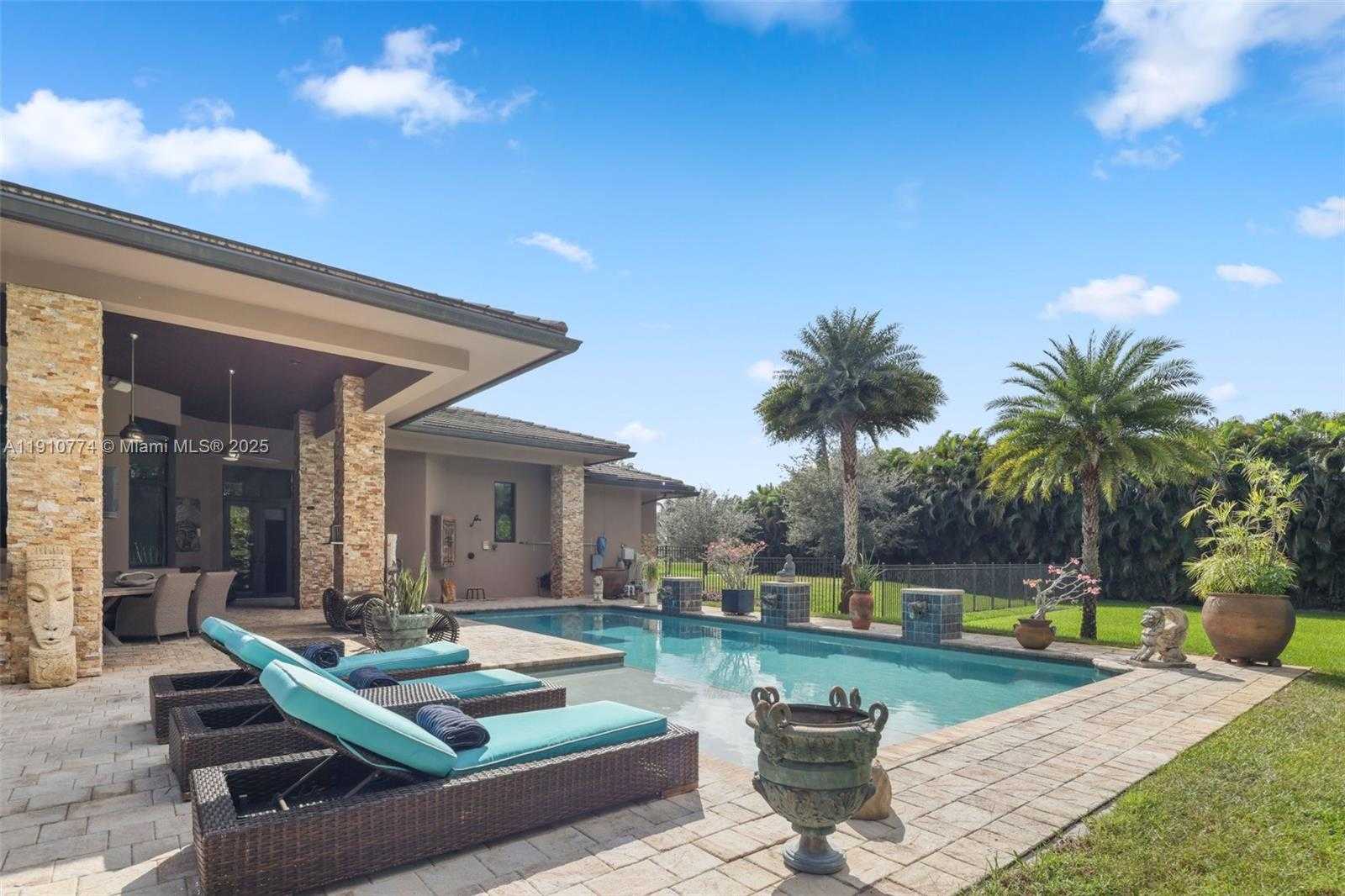 Small Image of 12321 NORTH WEST 2ND ST, Plantation Number 51