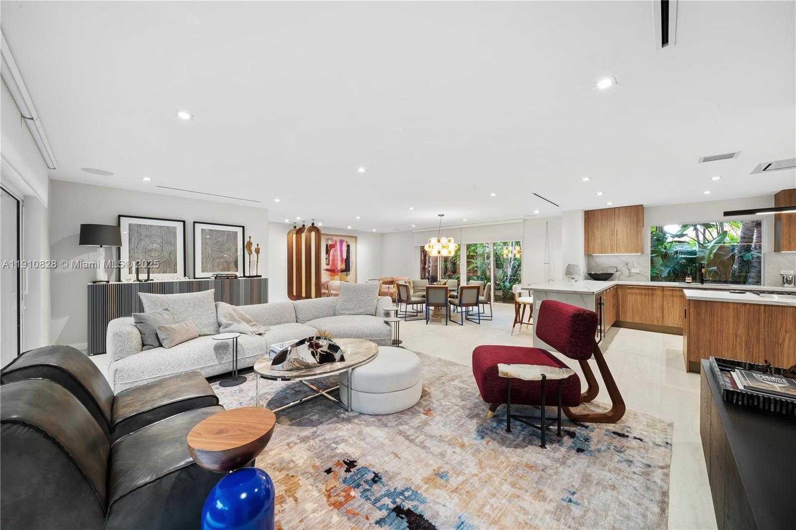 Small Image of 1075 NORTH EAST 99TH ST, Miami Shores Number 13