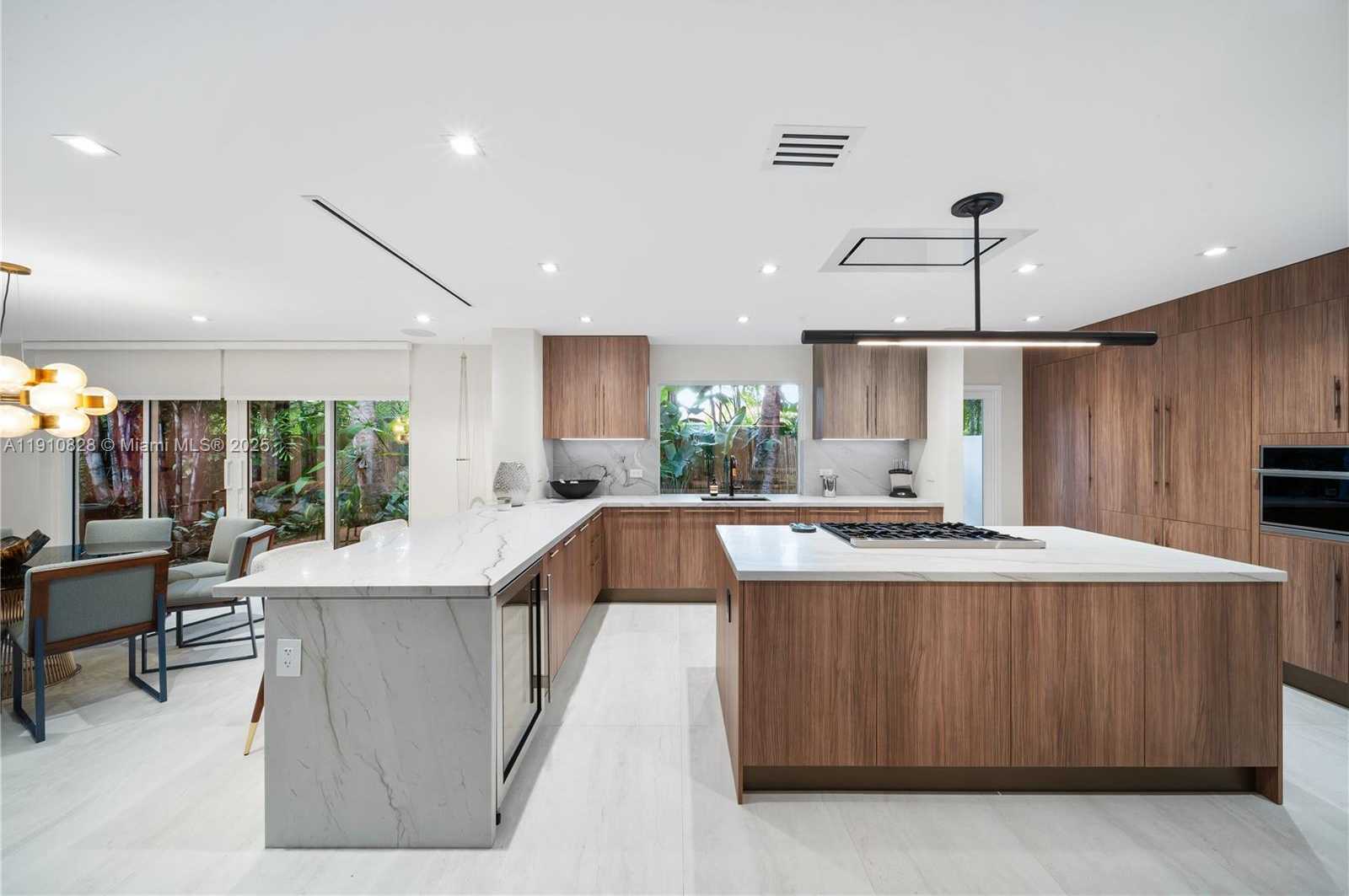 Small Image of 1075 NORTH EAST 99TH ST, Miami Shores Number 17