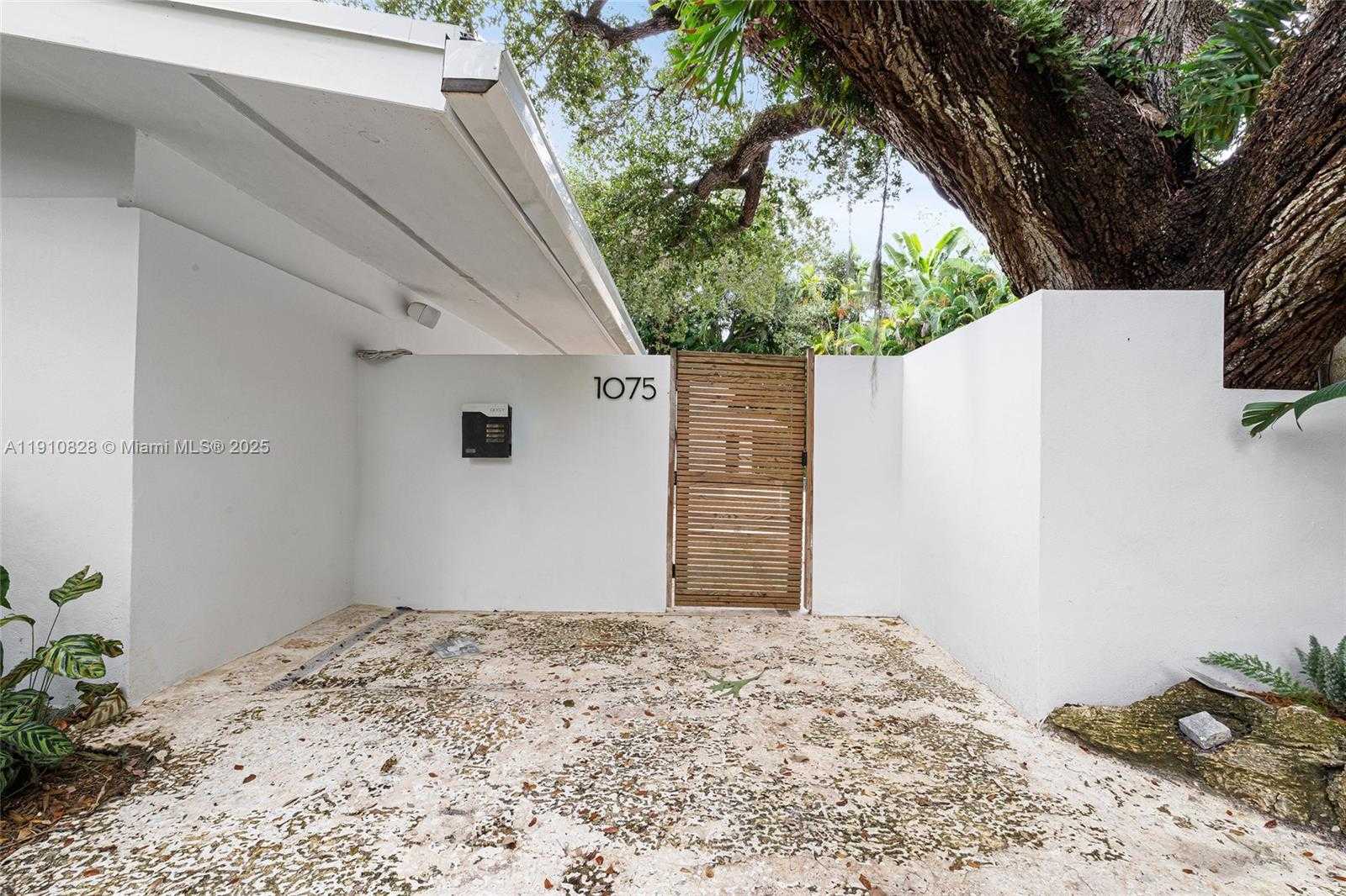 Small Image of 1075 NORTH EAST 99TH ST, Miami Shores Number 36