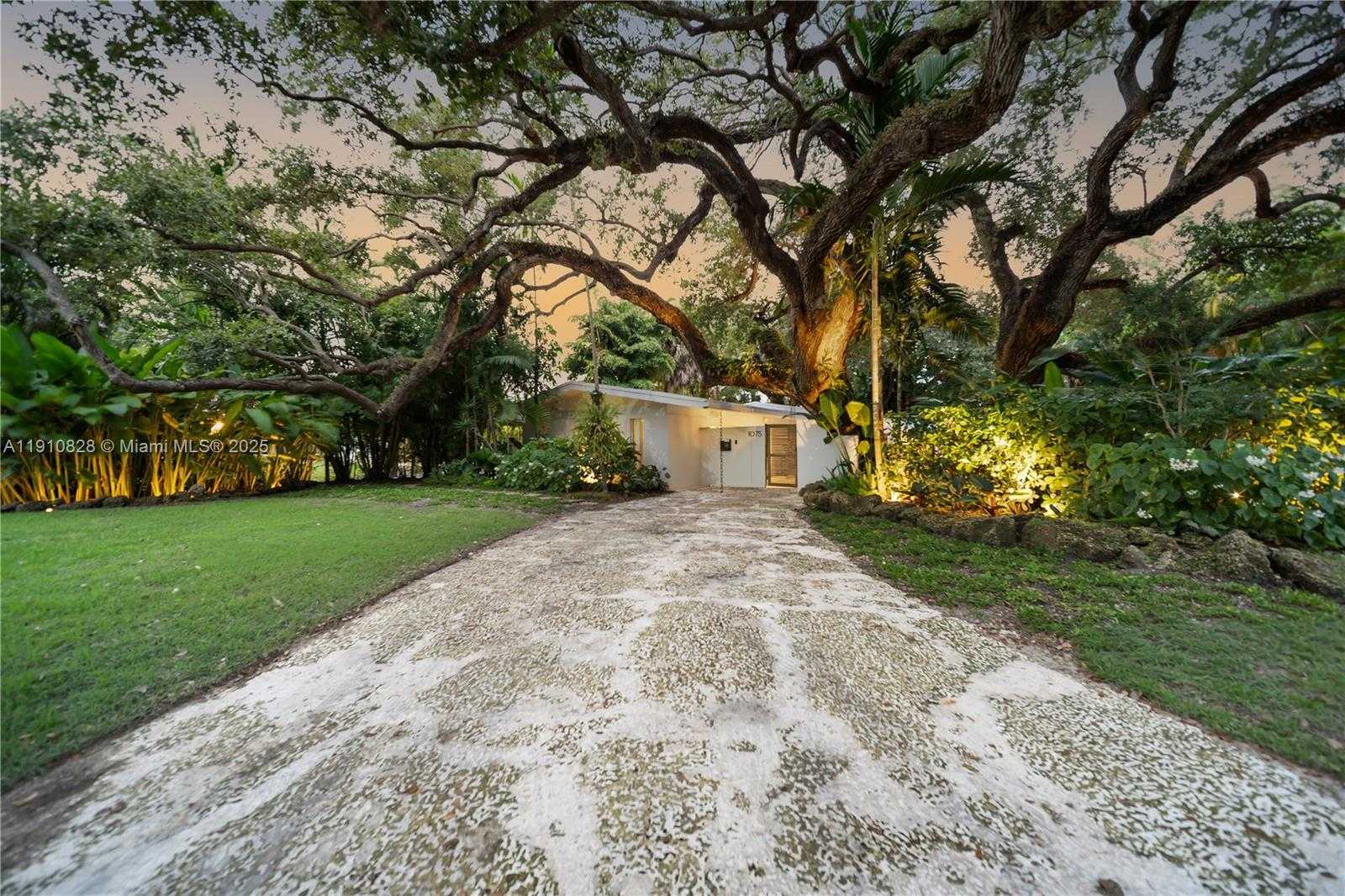 Small Image of 1075 NORTH EAST 99TH ST, Miami Shores Number 43