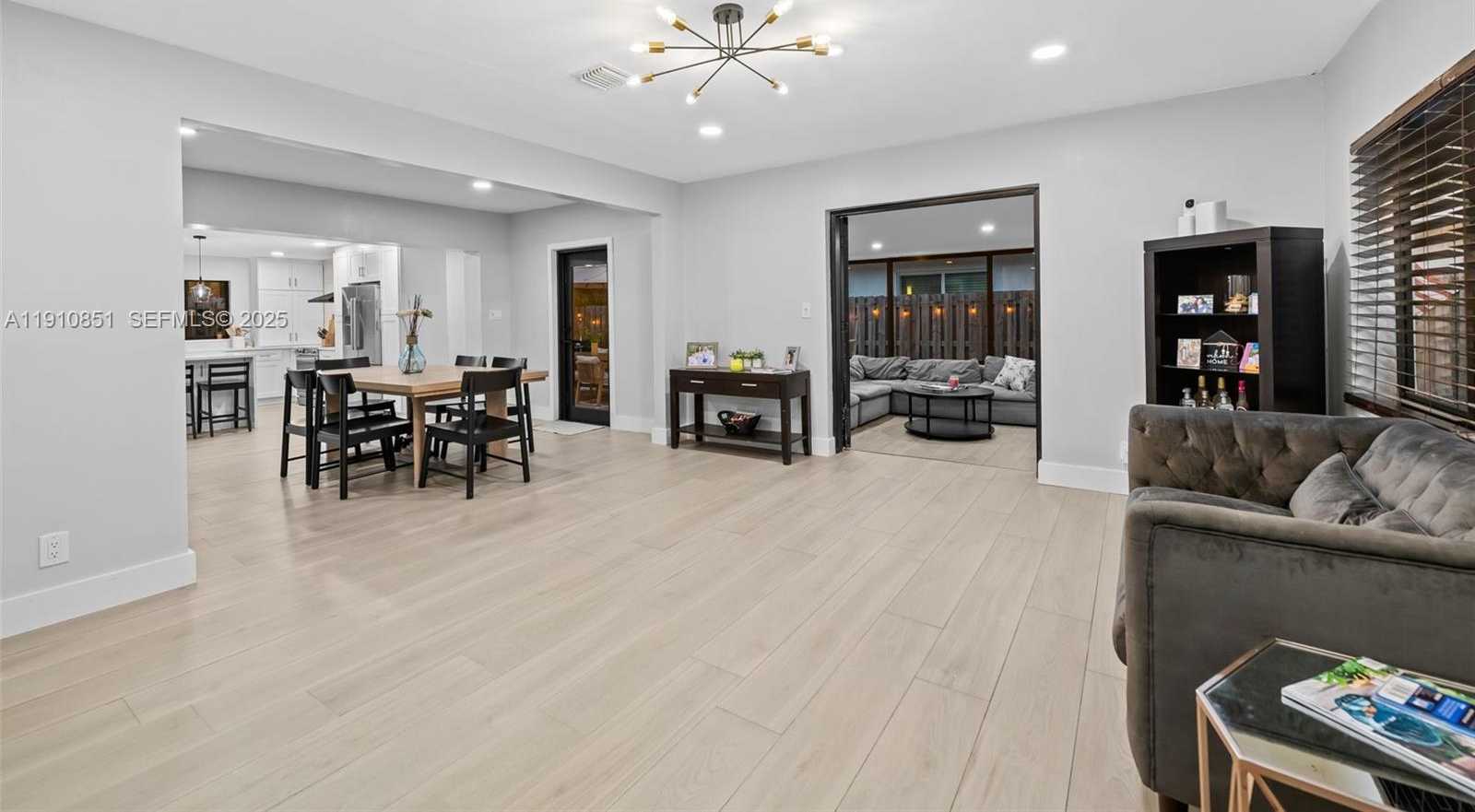 Small Image of 329 SOUTH WEST 18TH AVENUE, Fort Lauderdale Number 24