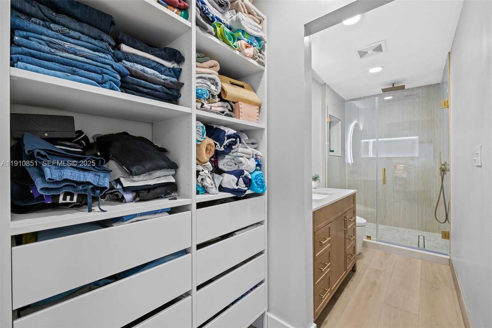 Small Image of 329 SOUTH WEST 18TH AVENUE, Fort Lauderdale Number 37