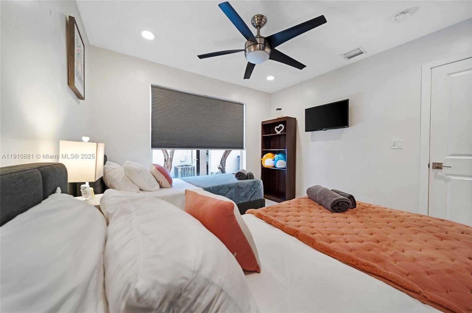 Small Image of 31 SOUTH EAST 12TH ST, Pompano Beach Number 20