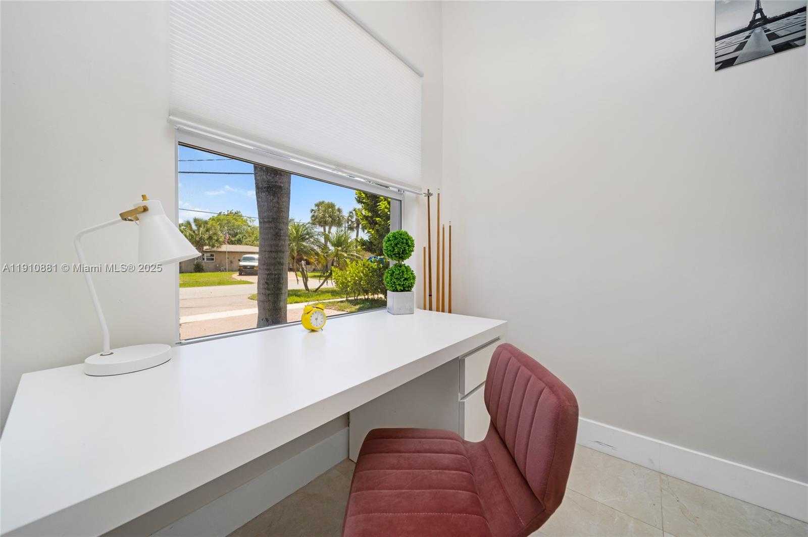 Small Image of 31 SOUTH EAST 12TH ST, Pompano Beach Number 32