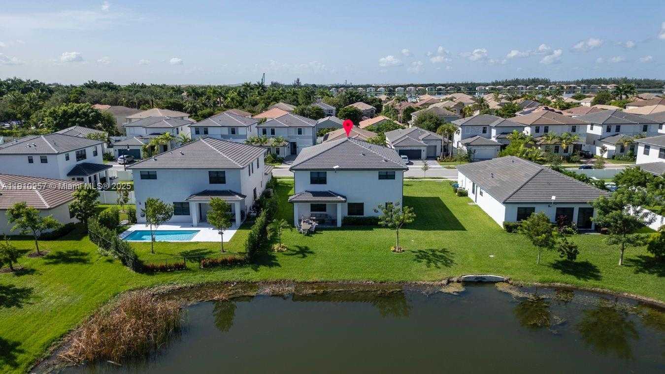 Small Image of 17353 SOUTH WEST 46TH ST, Miramar Number 11