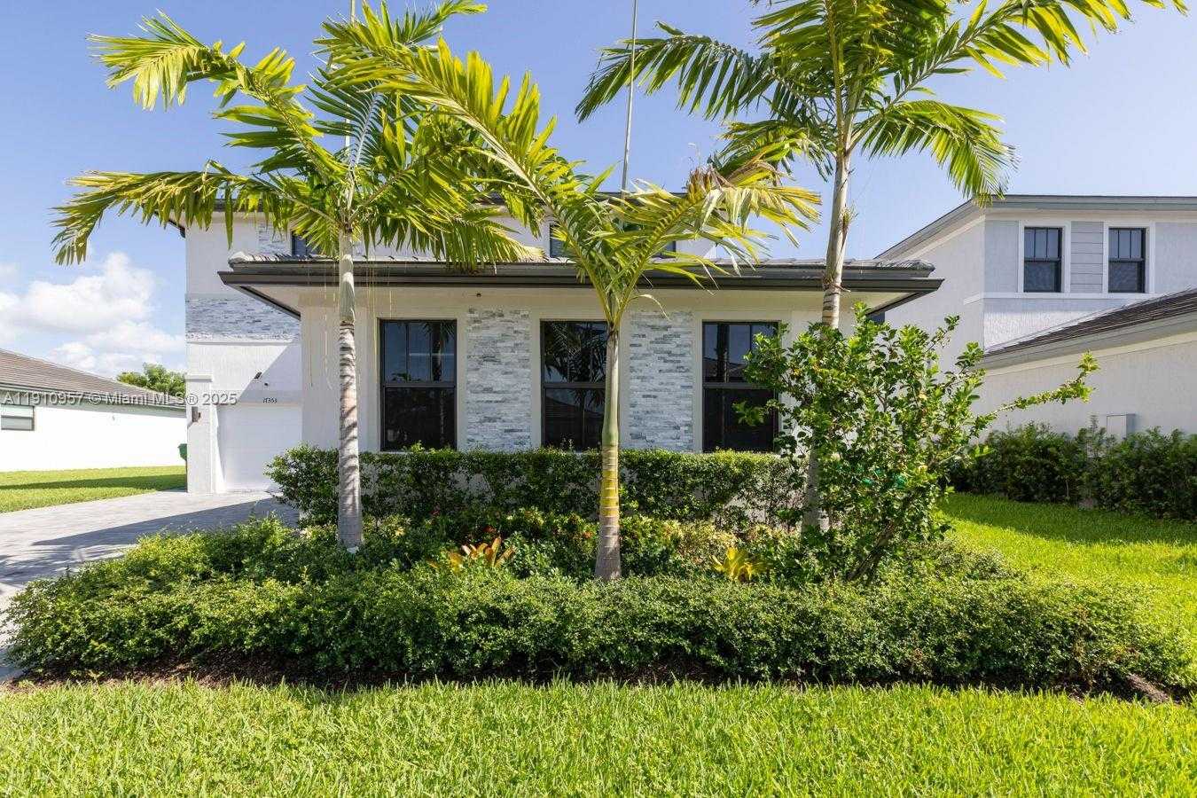 Small Image of 17353 SOUTH WEST 46TH ST, Miramar Number 14