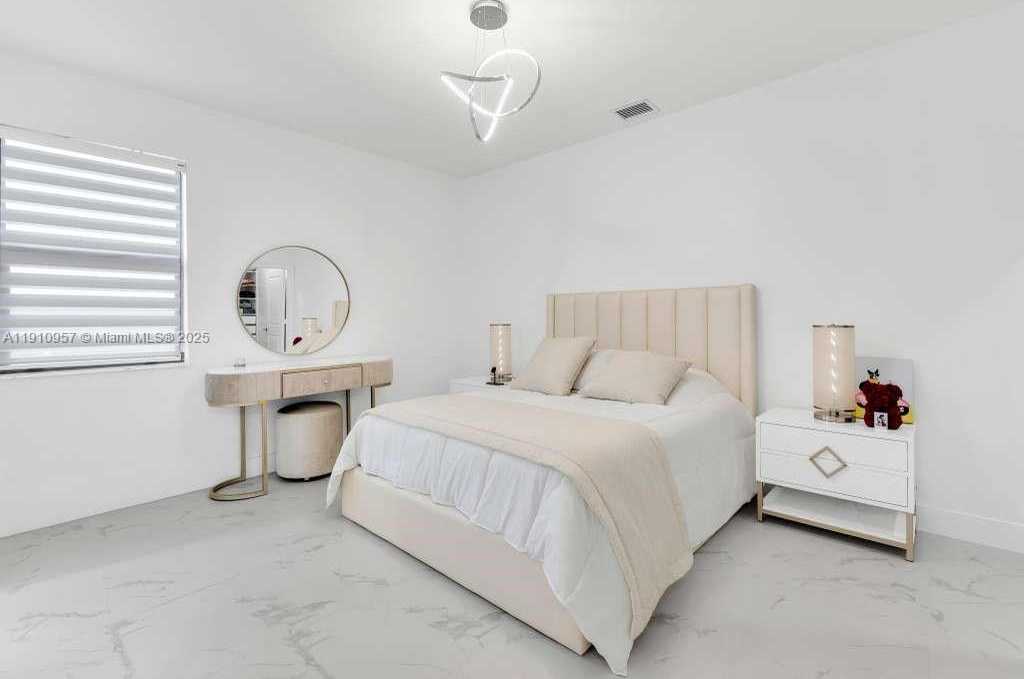 Small Image of 17353 SOUTH WEST 46TH ST, Miramar Number 20