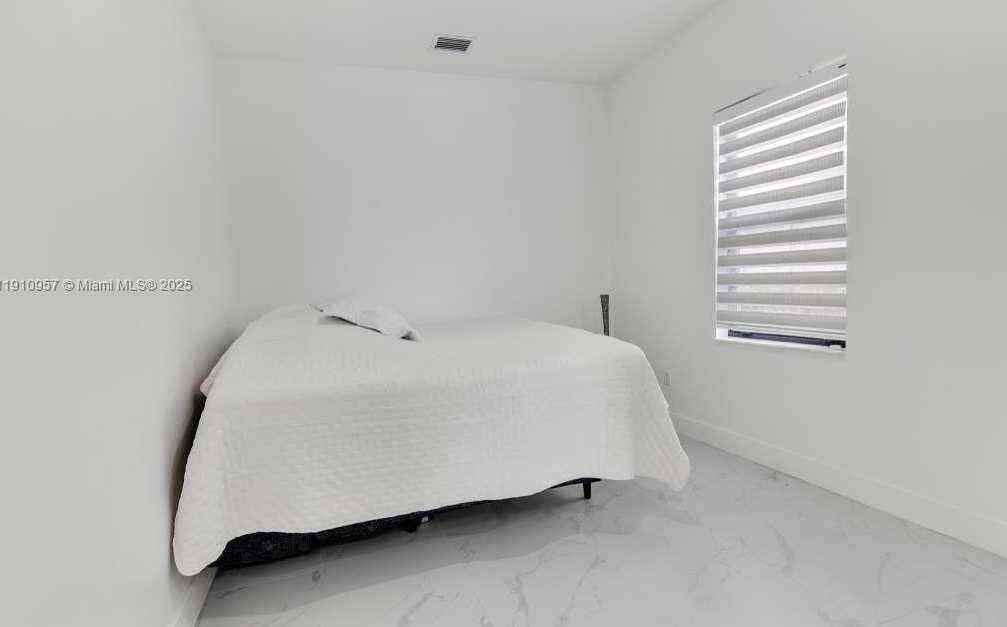 Small Image of 17353 SOUTH WEST 46TH ST, Miramar Number 35