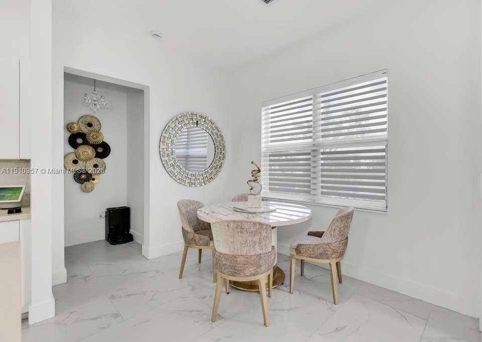 Small Image of 17353 SOUTH WEST 46TH ST, Miramar Number 36