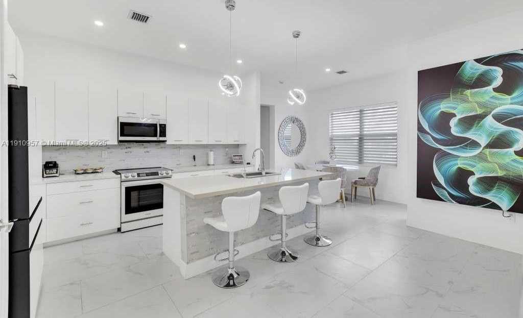 Small Image of 17353 SOUTH WEST 46TH ST, Miramar Number 42