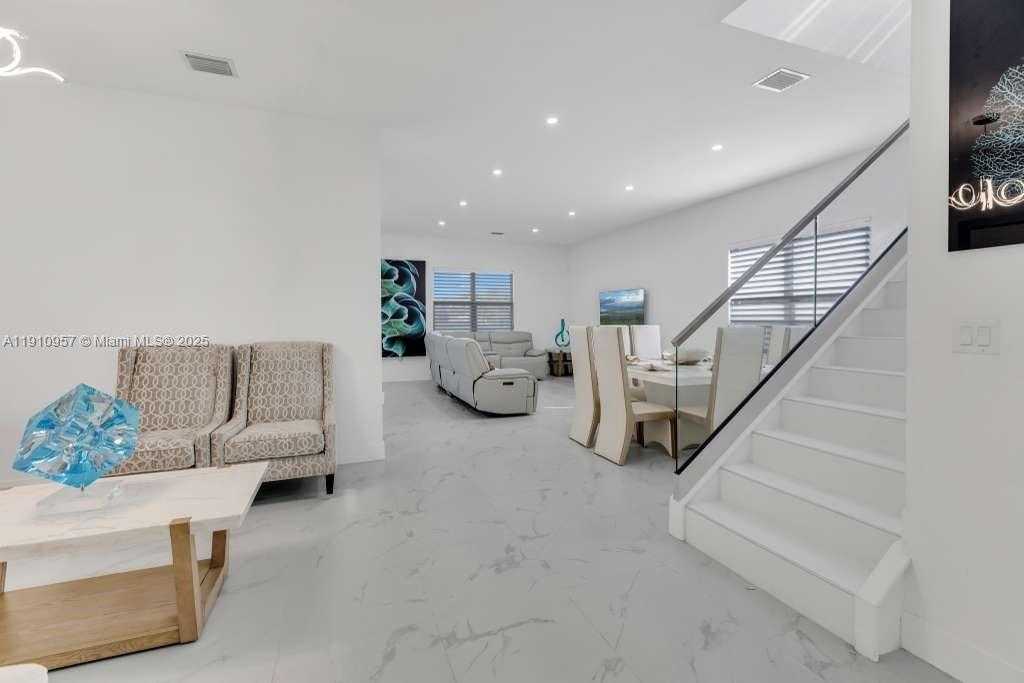 Small Image of 17353 SOUTH WEST 46TH ST, Miramar Number 49