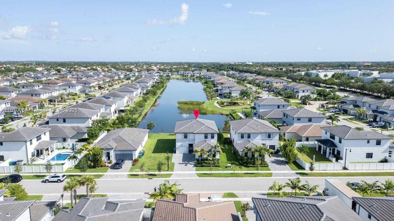 Small Image of 17353 SOUTH WEST 46TH ST, Miramar Number 53