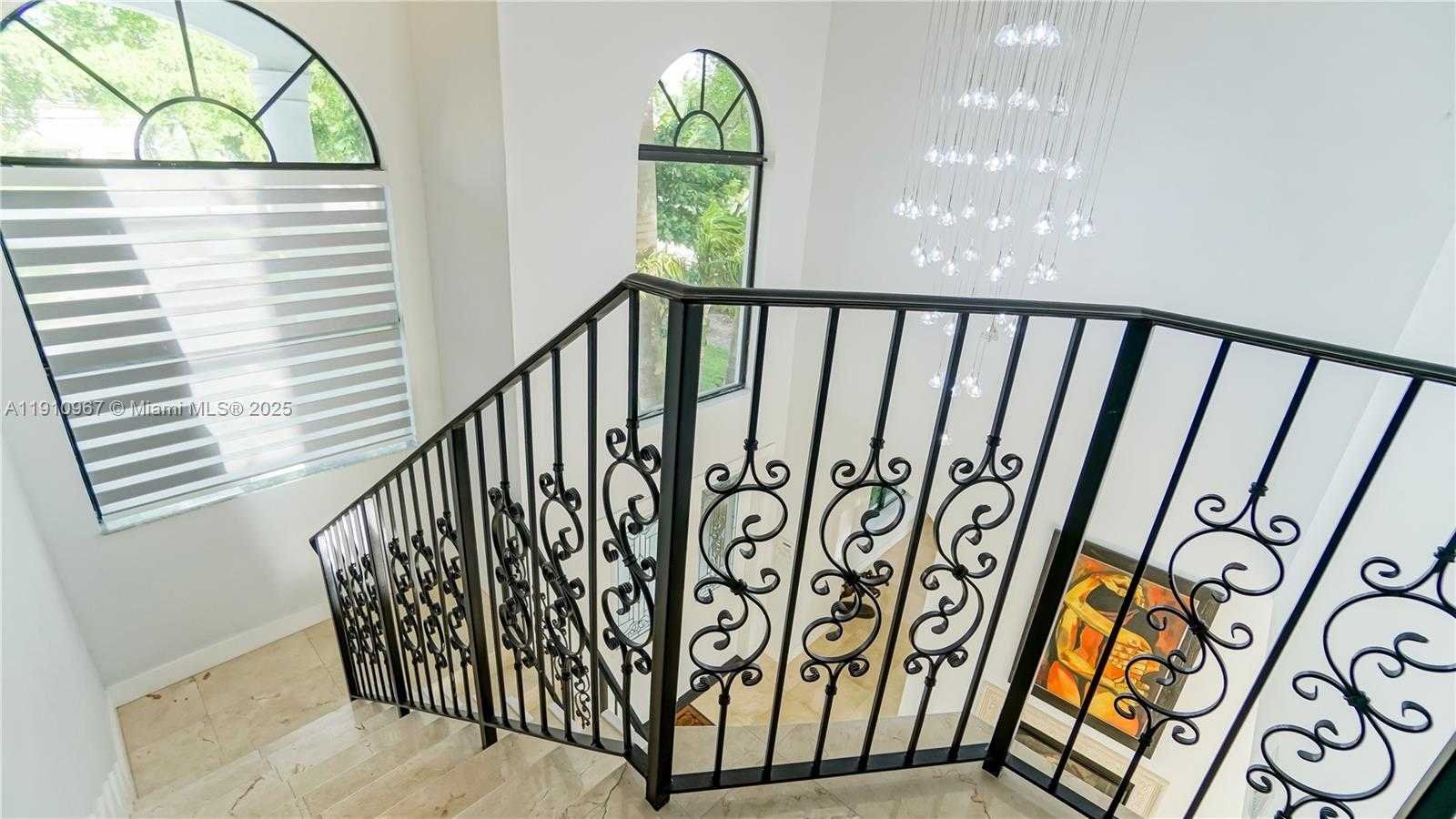 Small Image of 6950 SOUTH WEST 97TH AVE, Miami Number 11