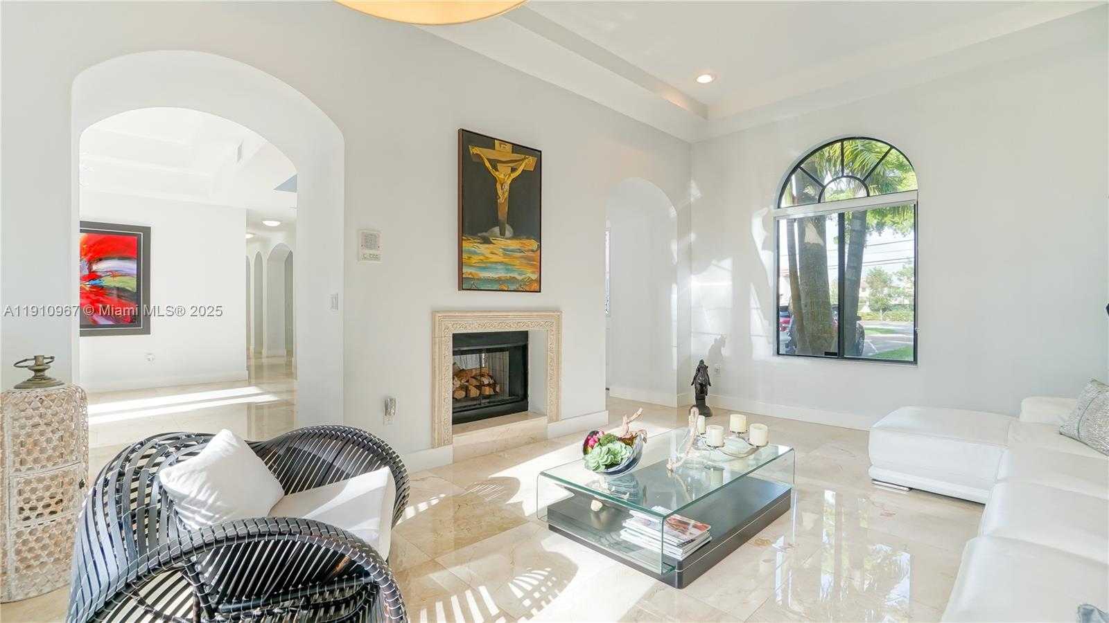 Small Image of 6950 SOUTH WEST 97TH AVE, Miami Number 12