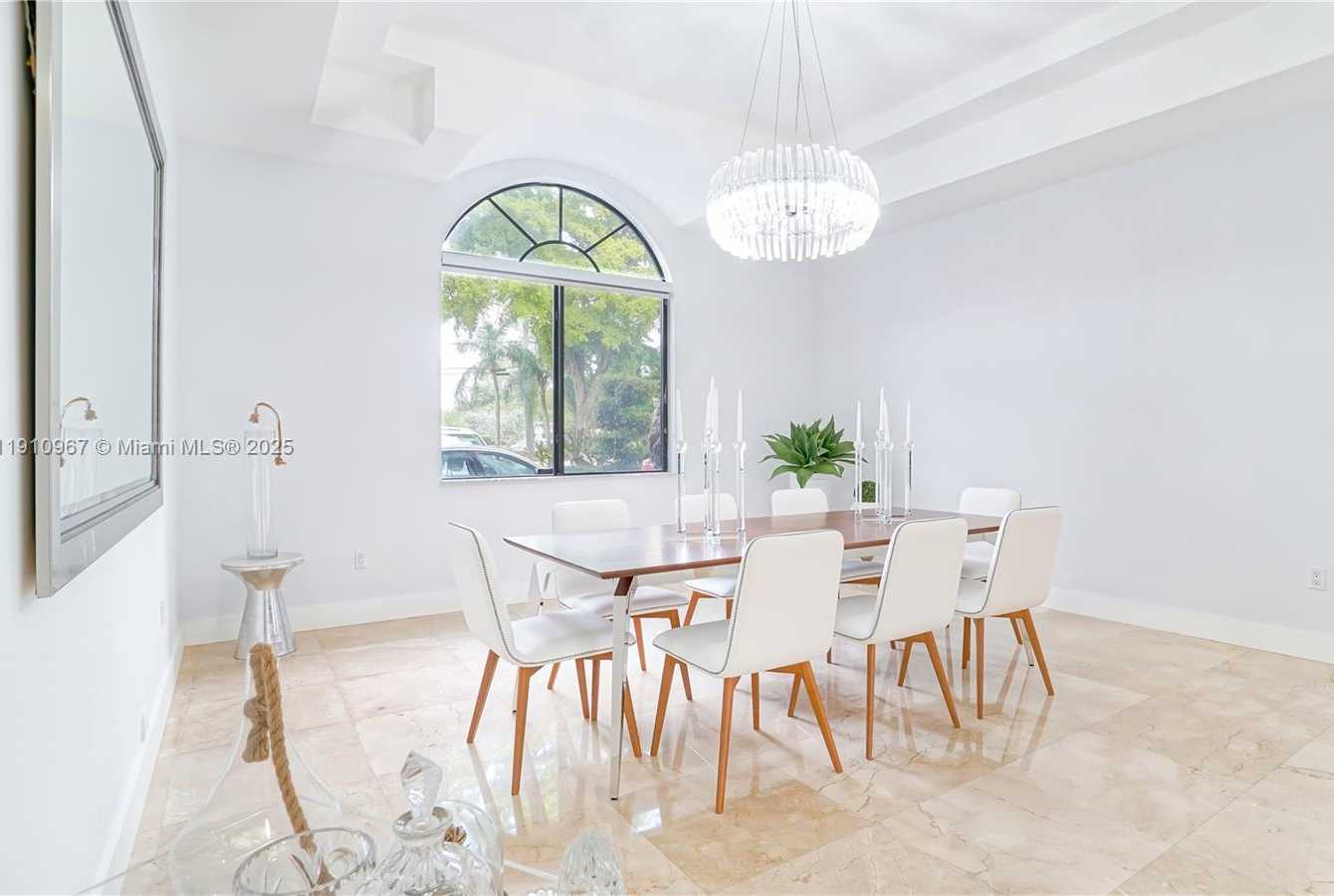 Small Image of 6950 SOUTH WEST 97TH AVE, Miami Number 14