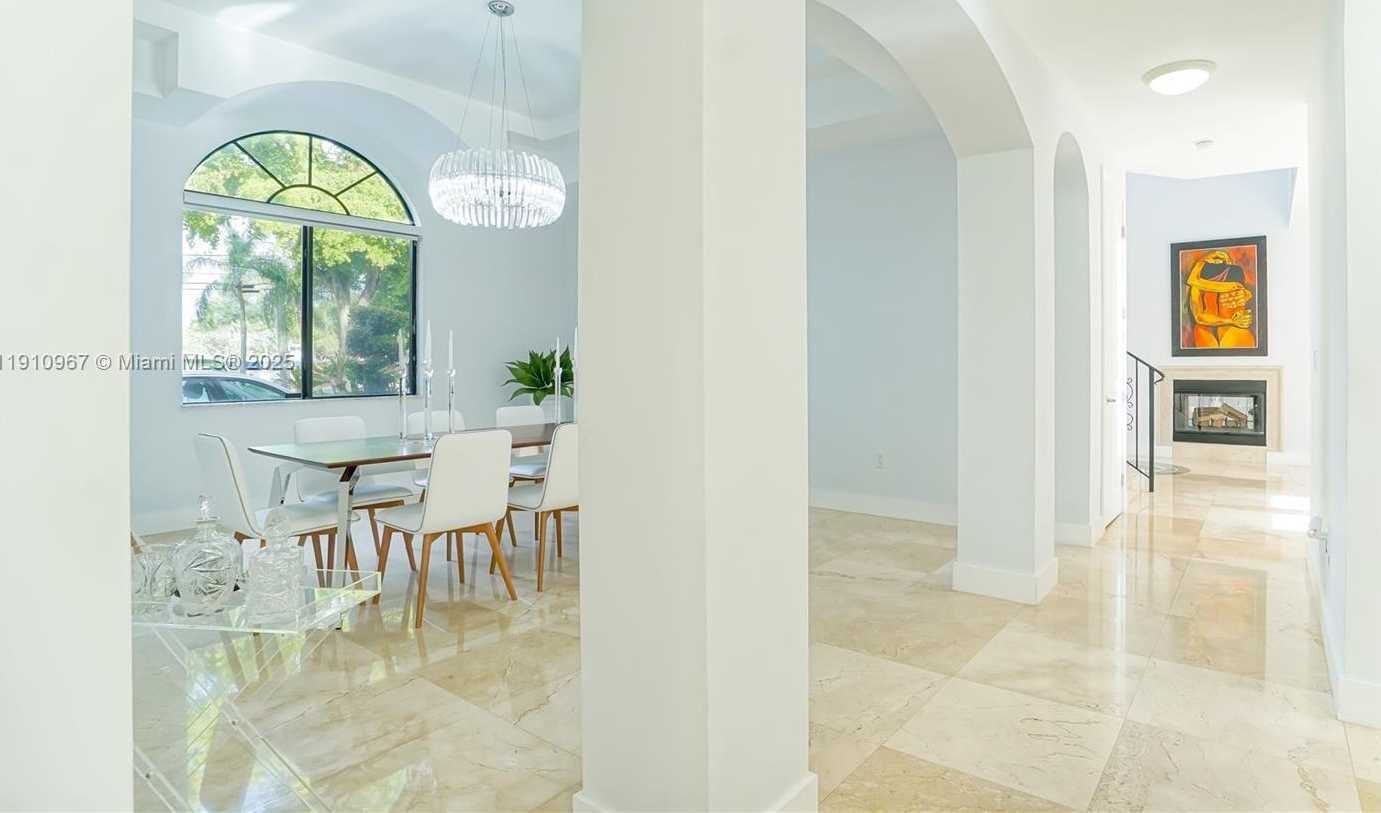 Small Image of 6950 SOUTH WEST 97TH AVE, Miami Number 15