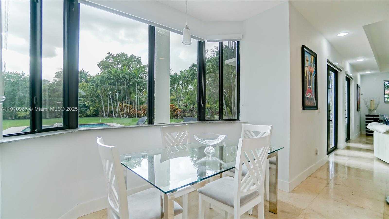 Small Image of 6950 SOUTH WEST 97TH AVE, Miami Number 21