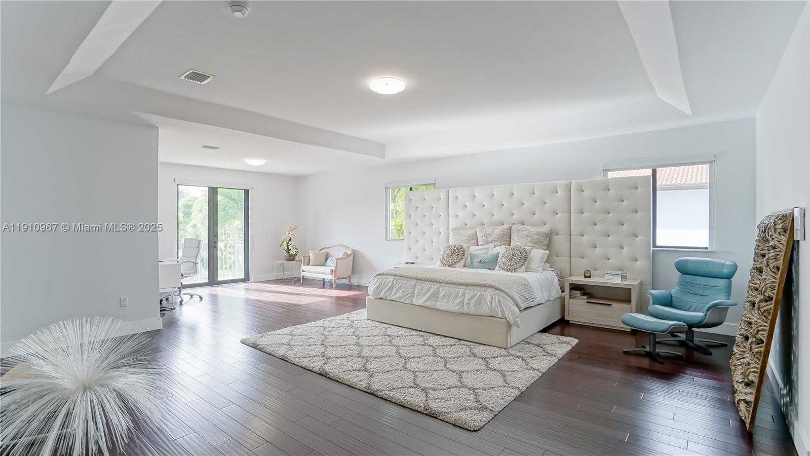 Small Image of 6950 SOUTH WEST 97TH AVE, Miami Number 22