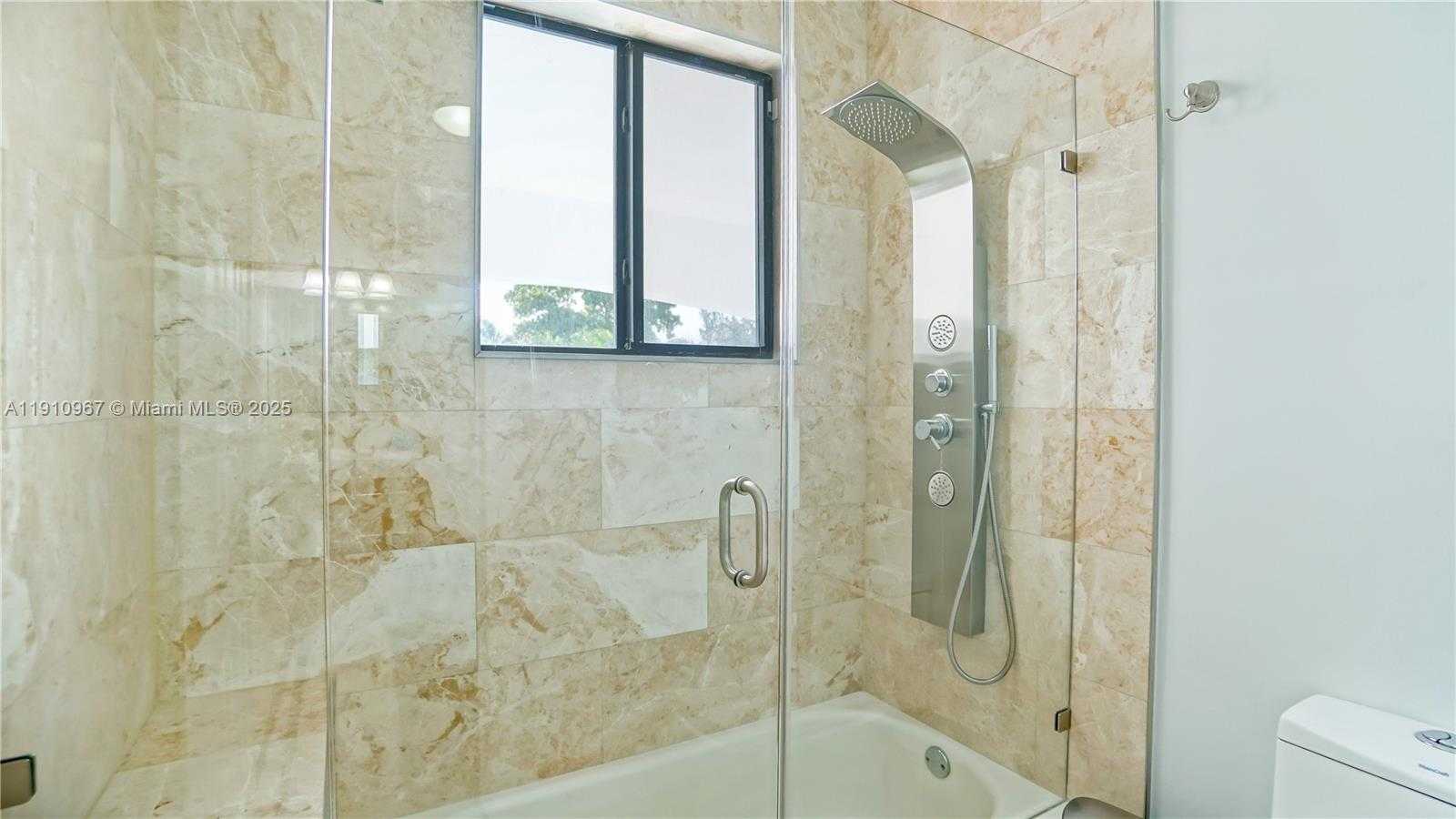 Small Image of 6950 SOUTH WEST 97TH AVE, Miami Number 26