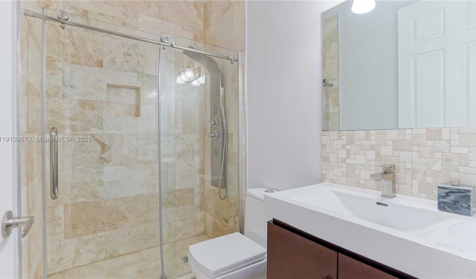 Small Image of 6950 SOUTH WEST 97TH AVE, Miami Number 28