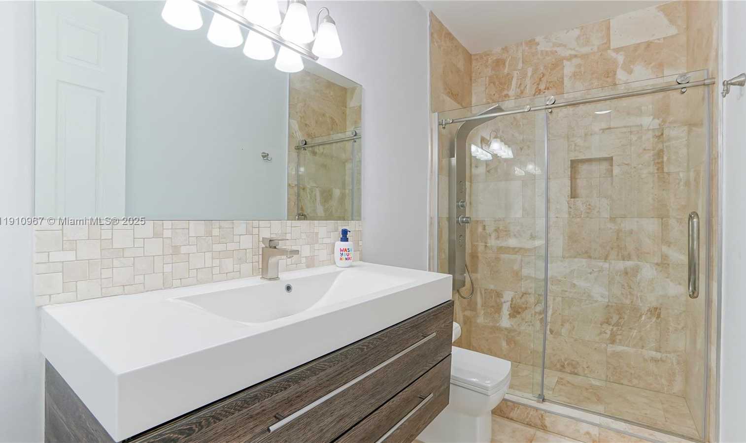 Small Image of 6950 SOUTH WEST 97TH AVE, Miami Number 34