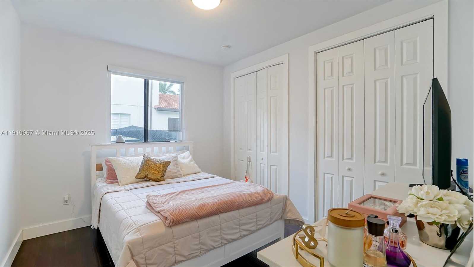 Small Image of 6950 SOUTH WEST 97TH AVE, Miami Number 35