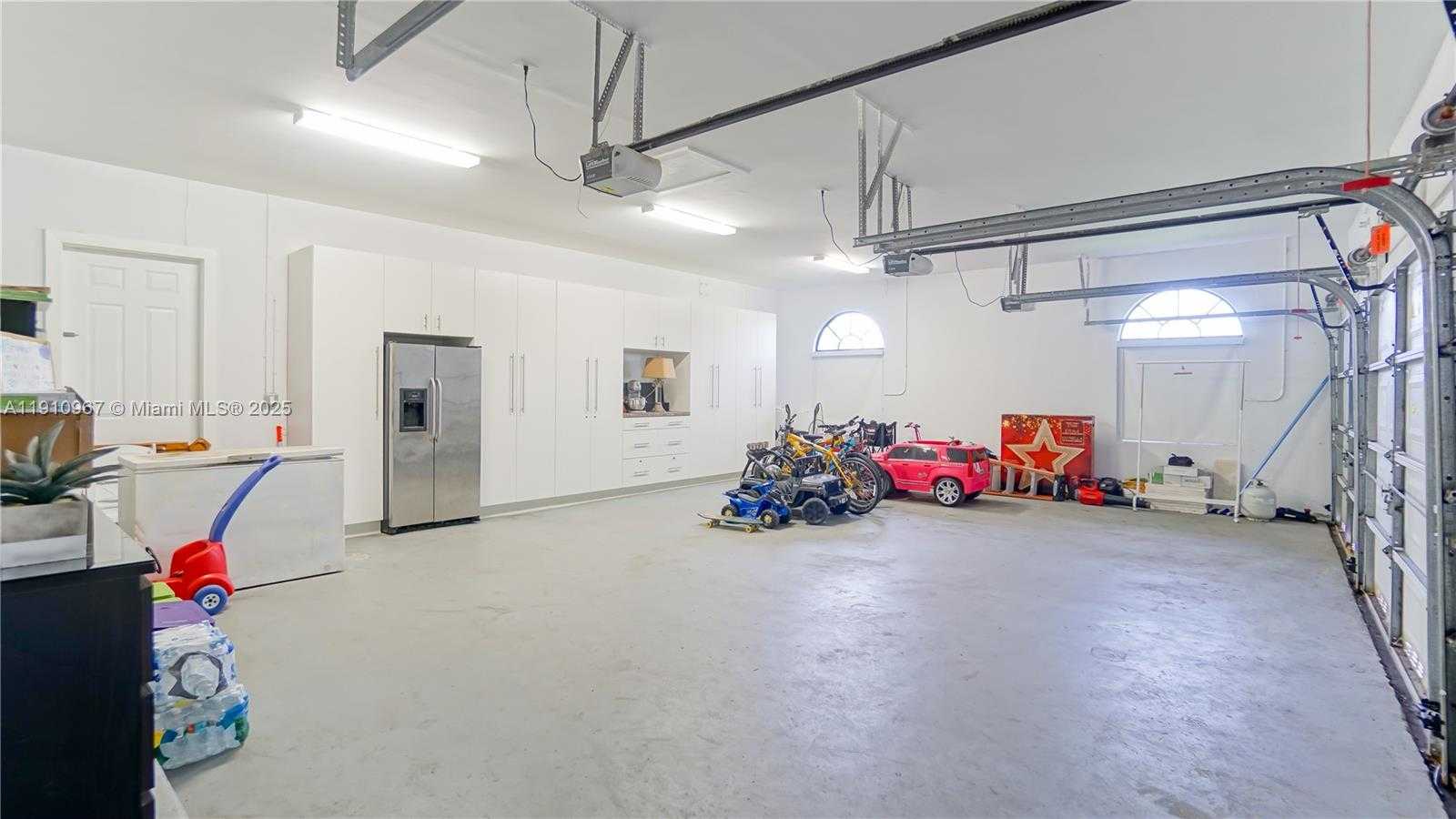 Small Image of 6950 SOUTH WEST 97TH AVE, Miami Number 37