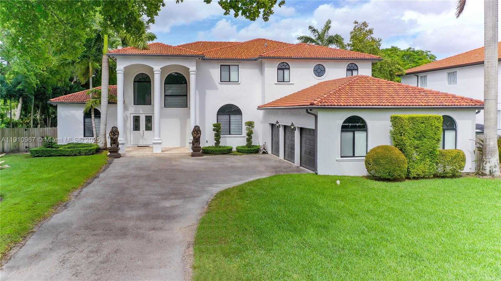 Small Image of 6950 SOUTH WEST 97TH AVE, Miami Number 4