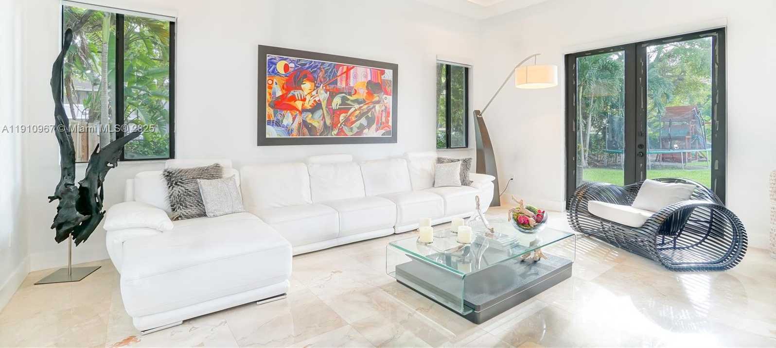 Small Image of 6950 SOUTH WEST 97TH AVE, Miami Number 7