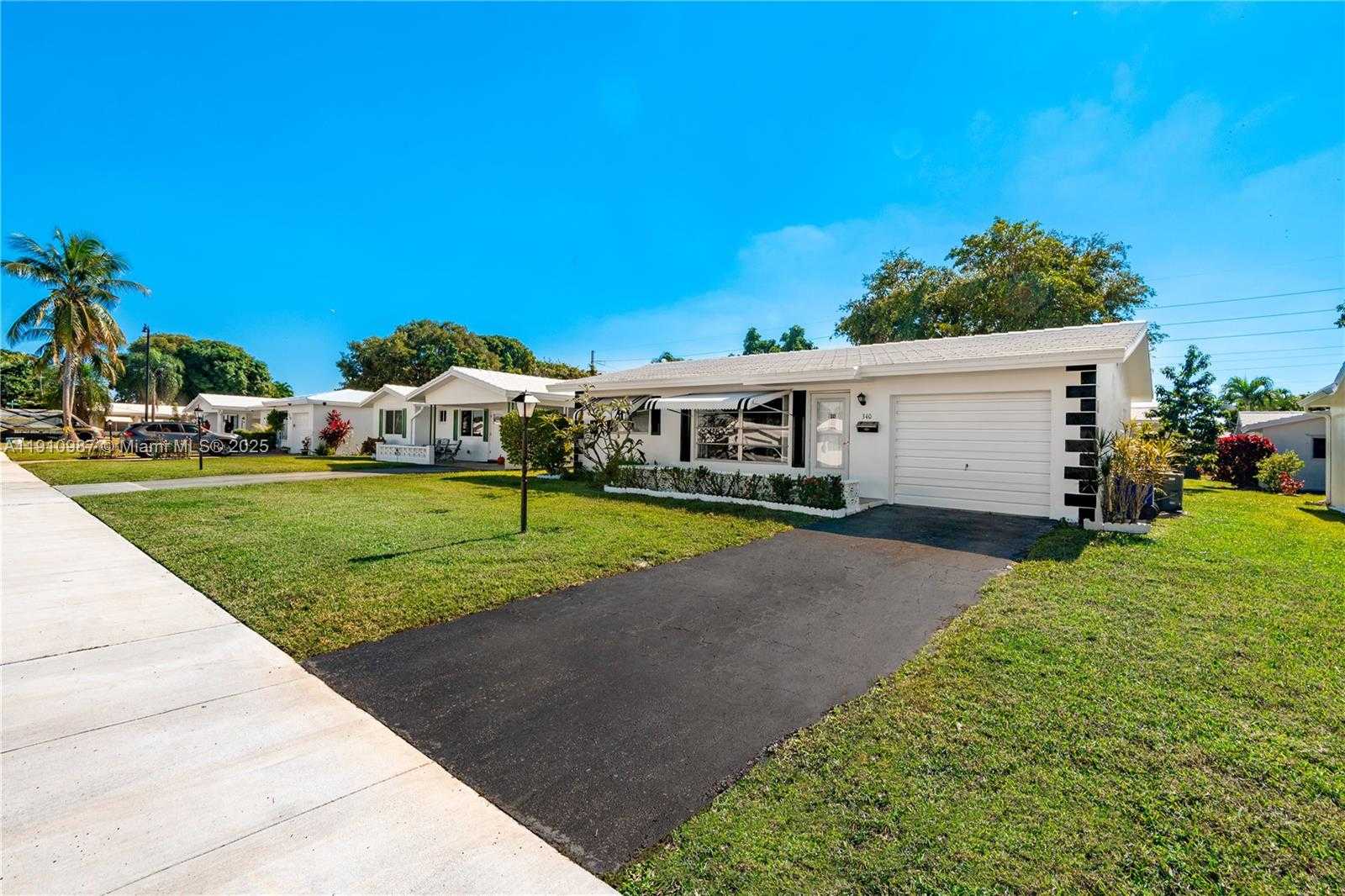 Small Image of 340 LEISURE BLVD, Pompano Beach Number 2