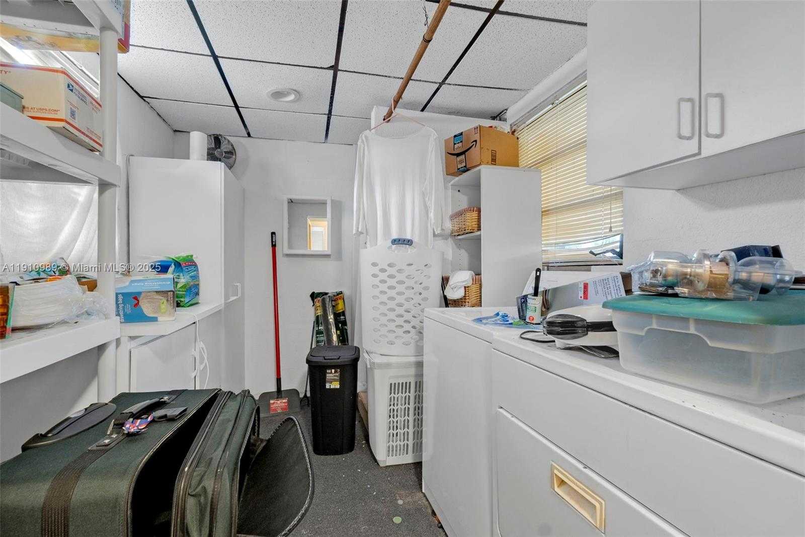 Small Image of 6811 THOMAS ST, Hollywood Number 15