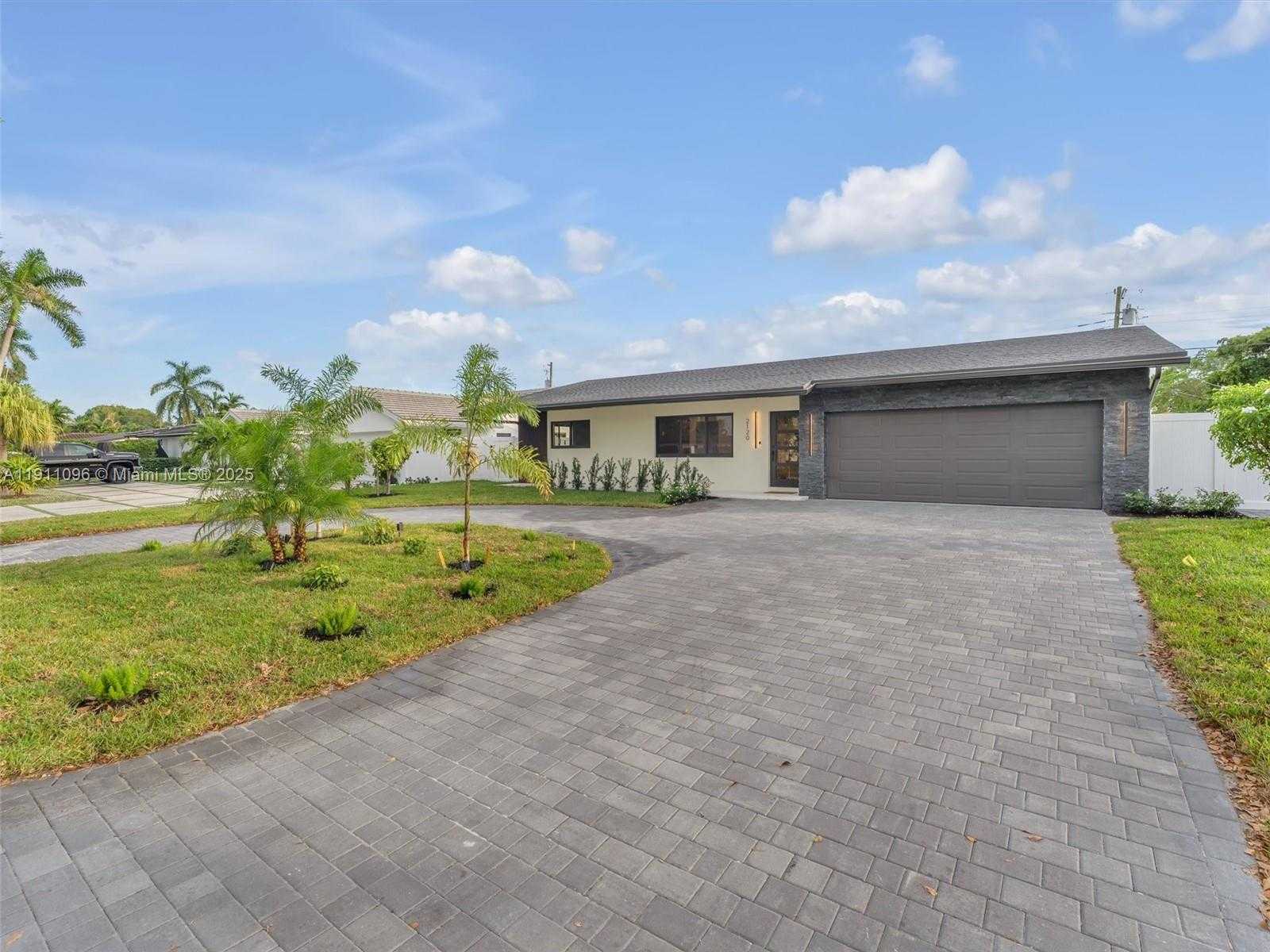 Small Image of 2120 NORTH EAST 55TH CT, Fort Lauderdale Number 6