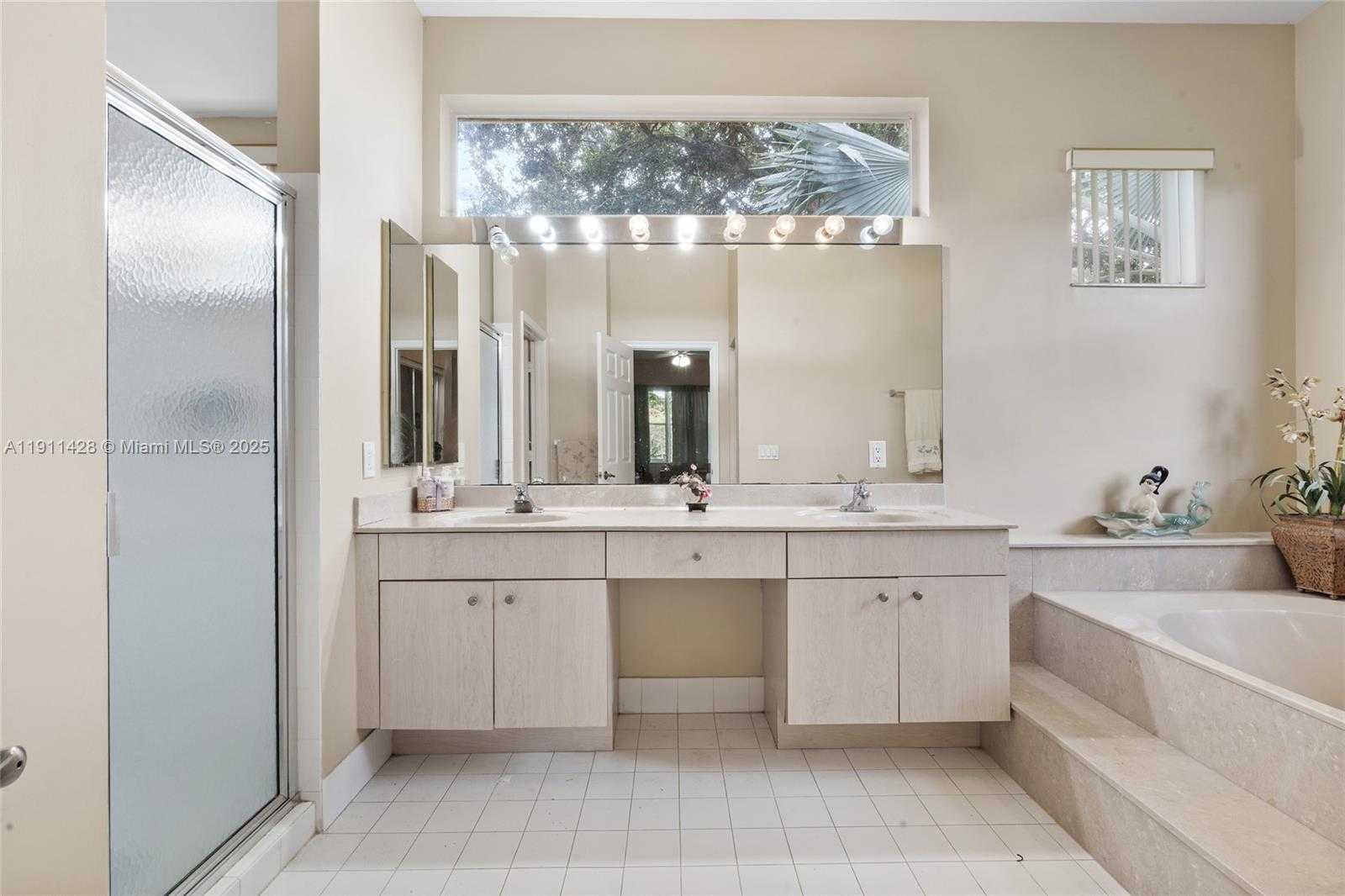 Small Image of 13875 SOUTH WEST 41ST ST, Davie Number 26