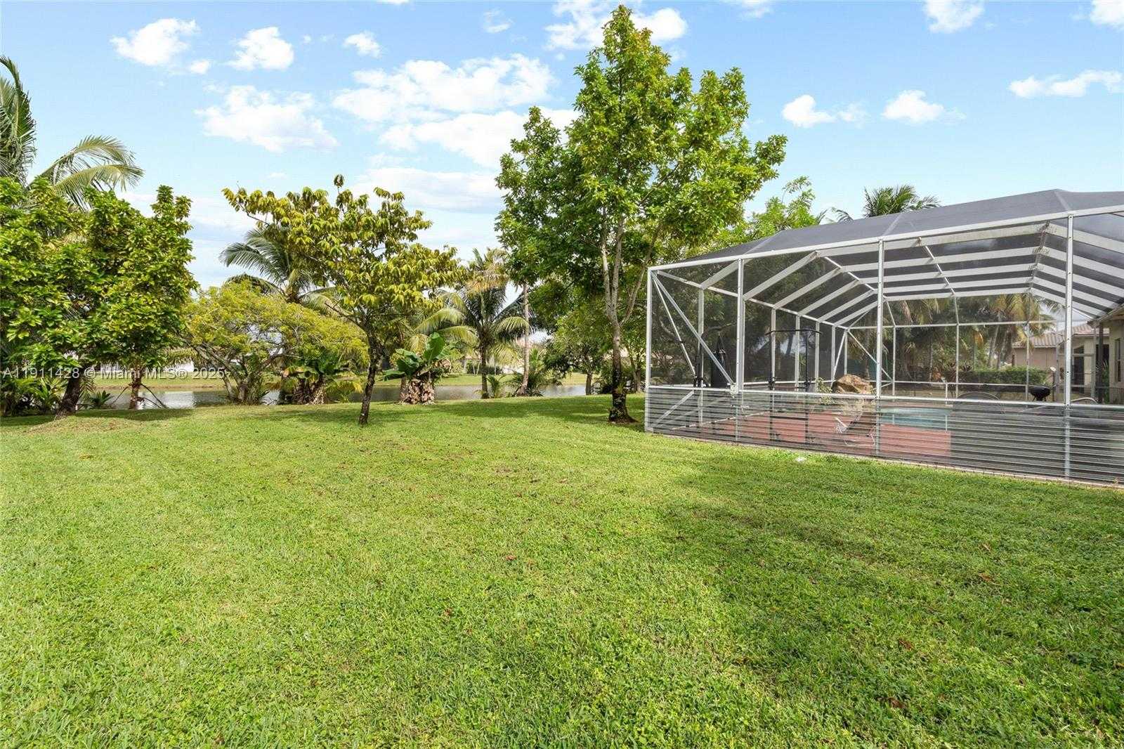 Small Image of 13875 SOUTH WEST 41ST ST, Davie Number 51