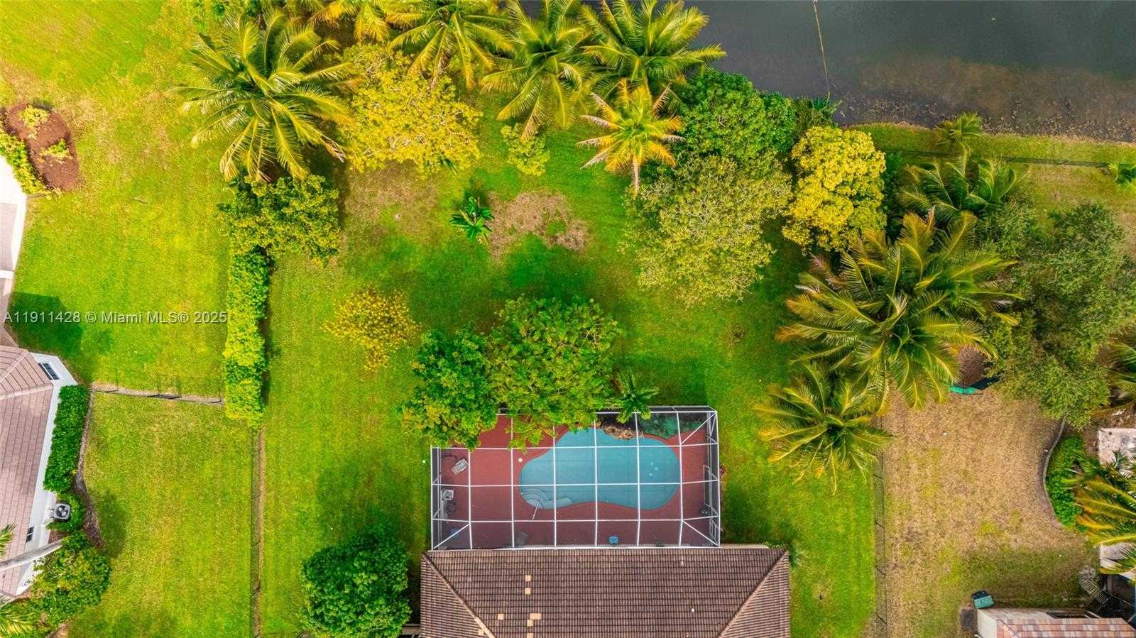 Small Image of 13875 SOUTH WEST 41ST ST, Davie Number 61