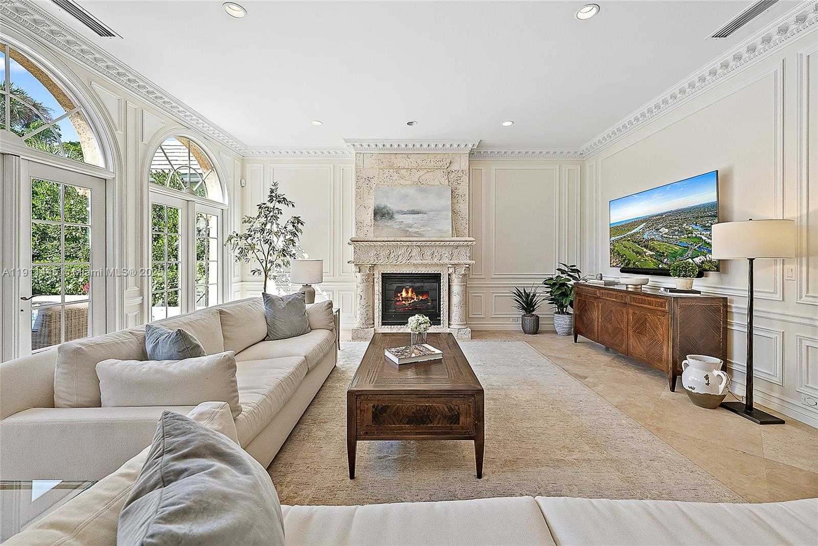 Small Image of 314 CHILEAN AVE, Palm Beach Number 8