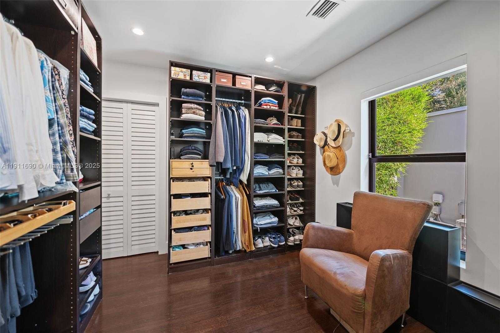 Small Image of 5840 SOUTH WEST 77TH TER, South Miami Number 18