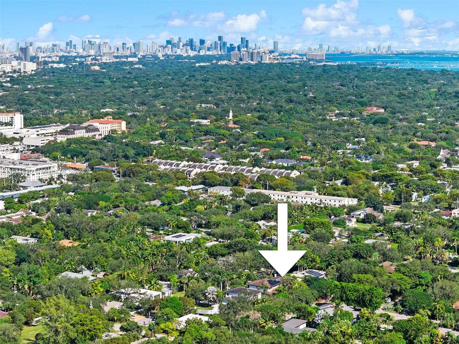 Small Image of 5840 SOUTH WEST 77TH TER, South Miami Number 31