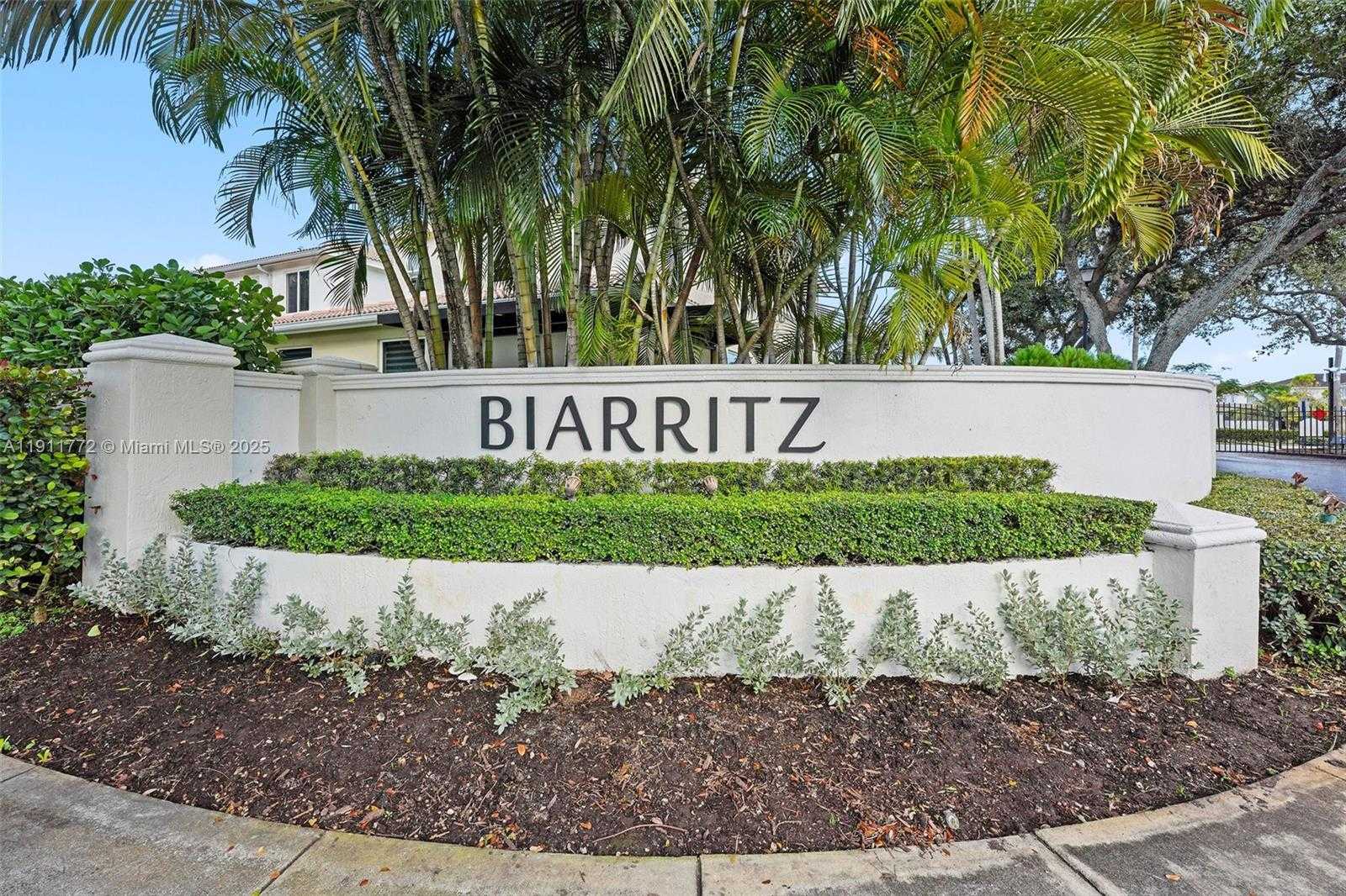 Small Image of 11258 NORTH WEST 47TH LN, Doral Number 25