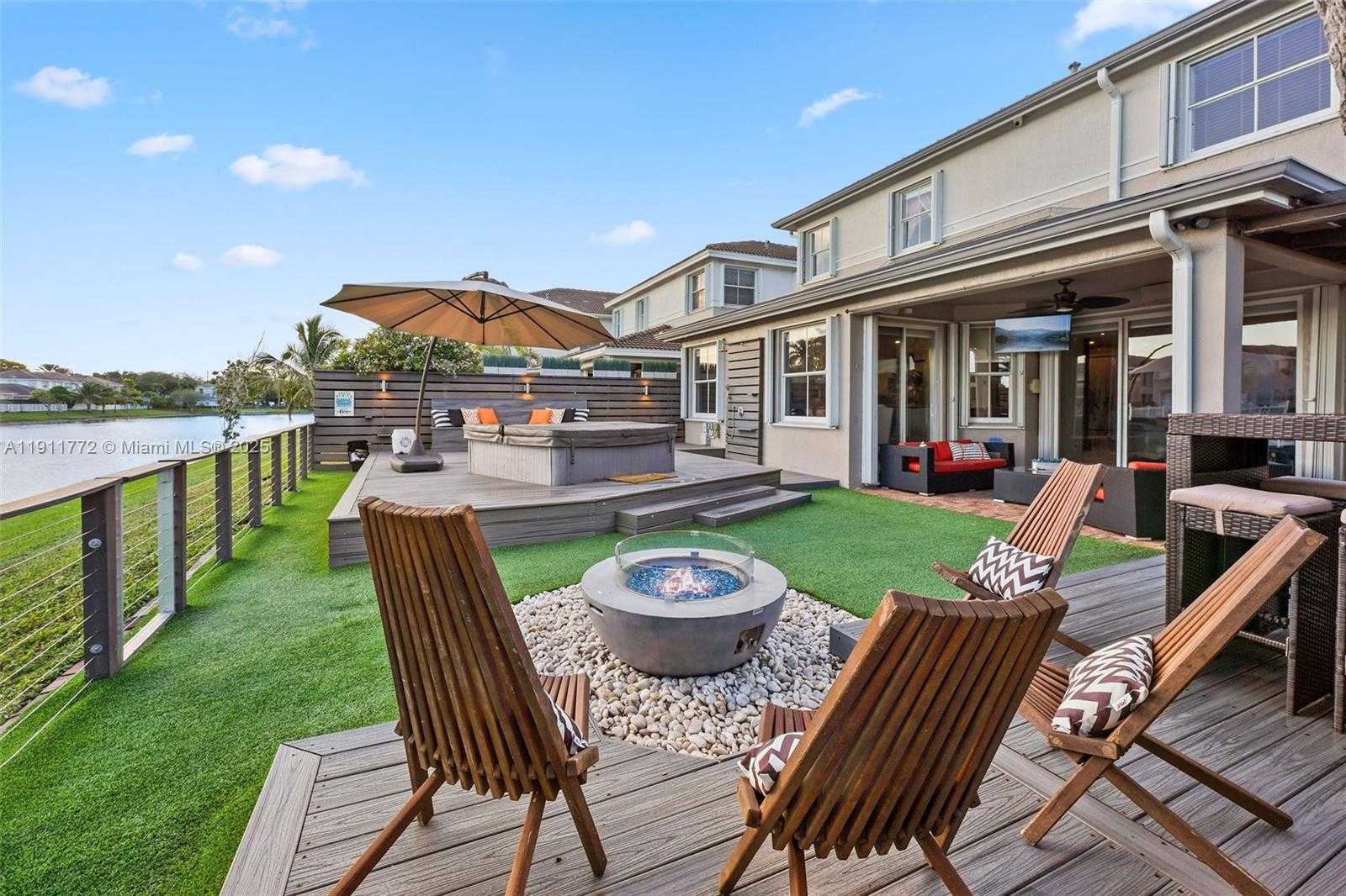 Small Image of 11258 NORTH WEST 47TH LN, Doral Number 7