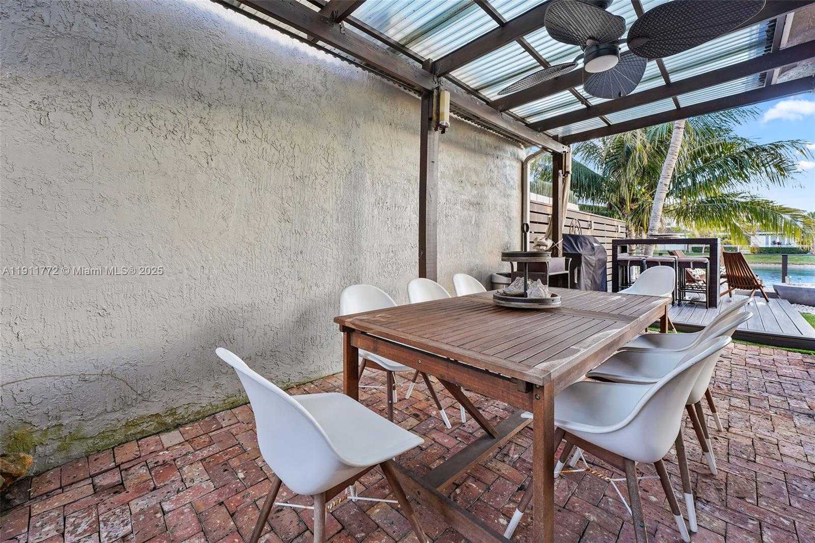 Small Image of 11258 NORTH WEST 47TH LN, Doral Number 9