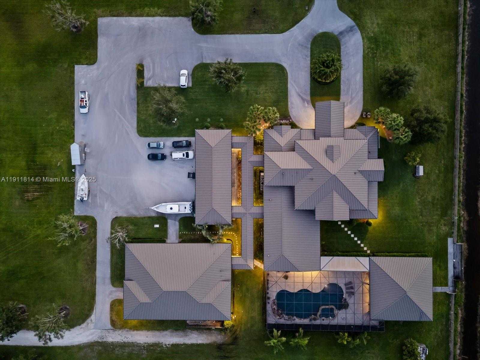 Small Image of 16675 C 24 CANAL RD, Port St. Lucie Number 44