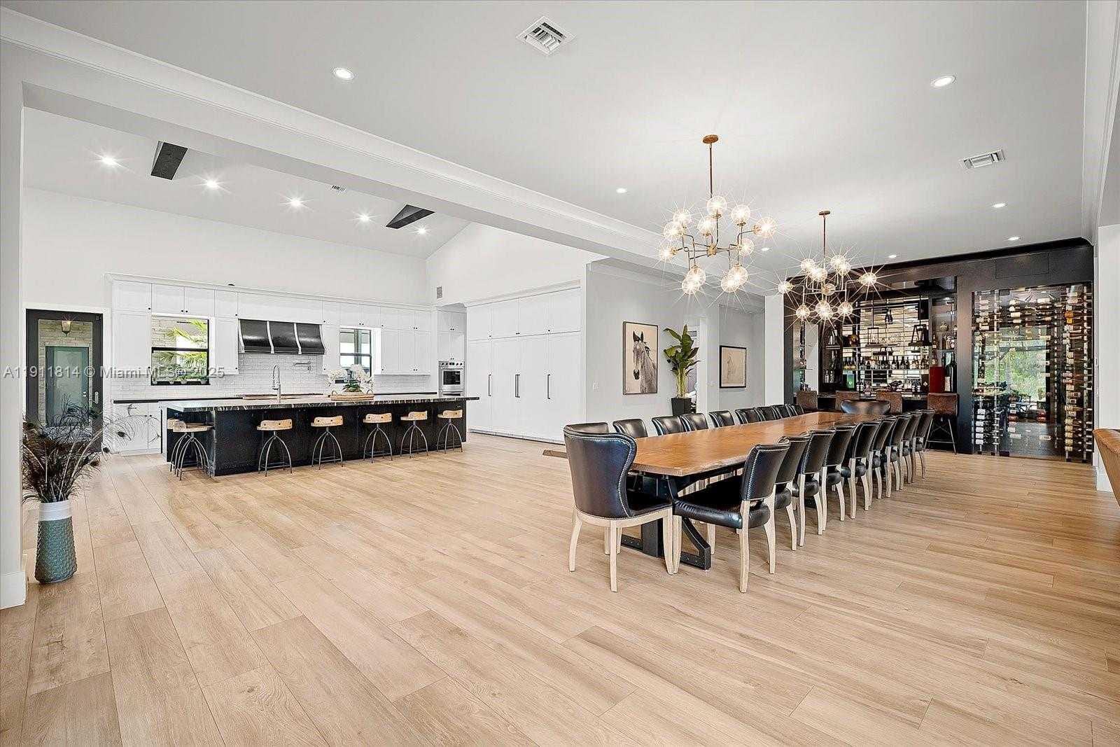 Small Image of 16675 C 24 CANAL RD, Port St. Lucie Number 6