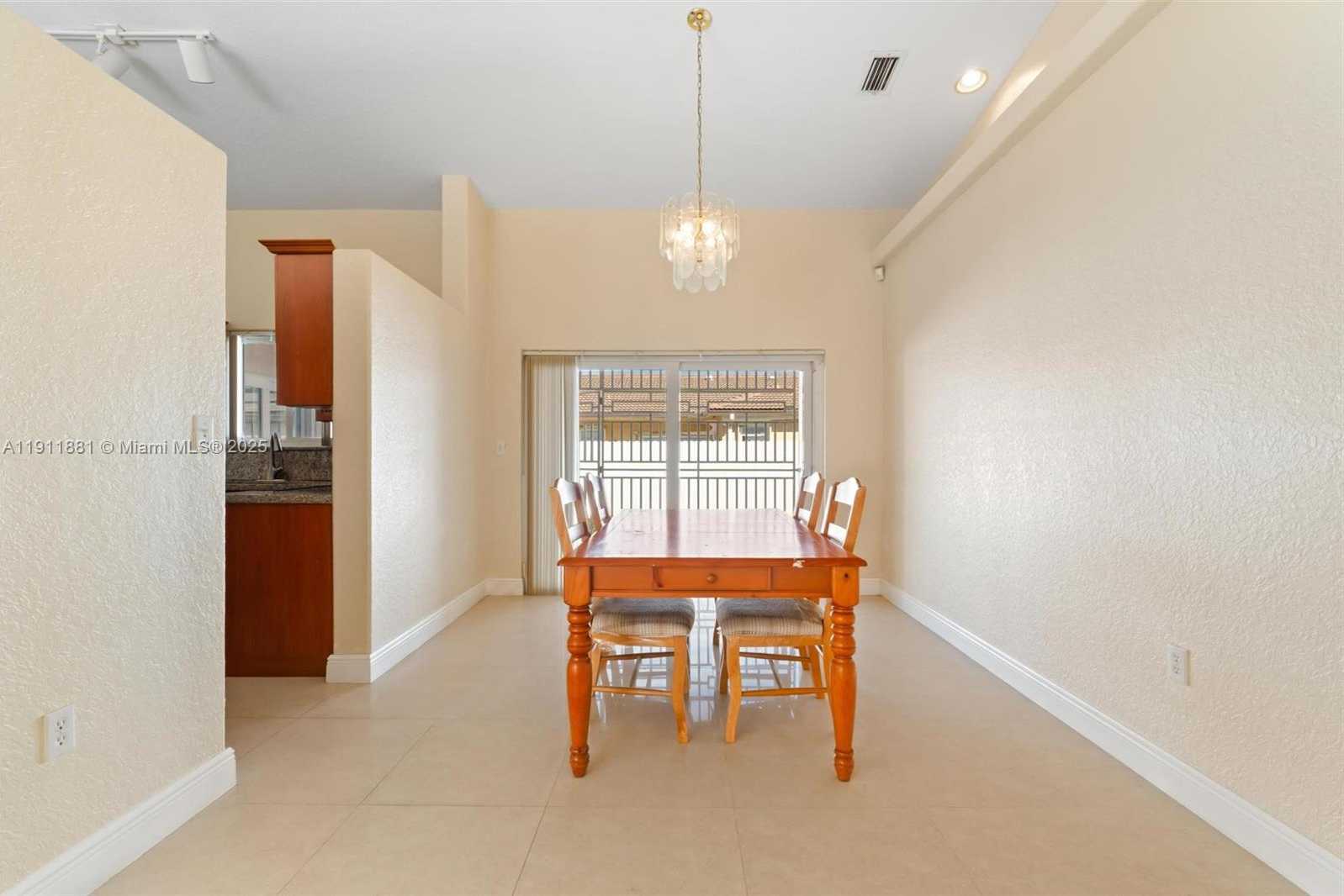 Small Image of 8761 NORTH WEST 142ND ST, Miami Lakes Number 10