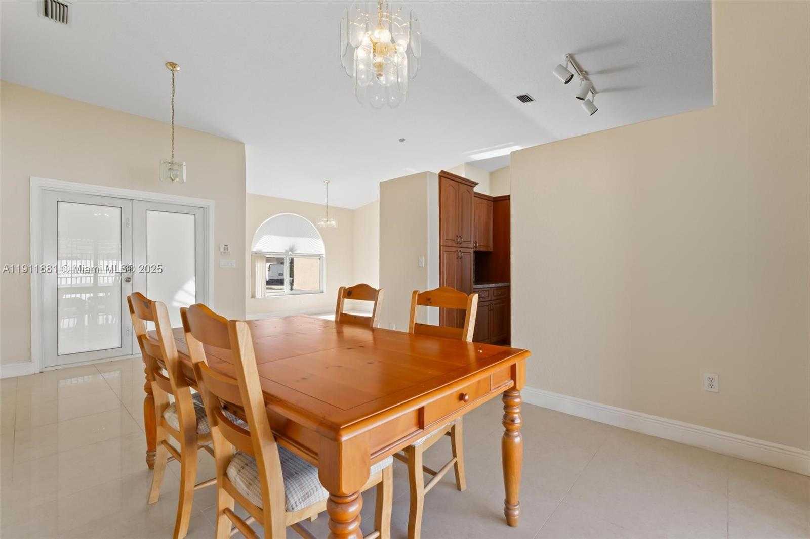 Small Image of 8761 NORTH WEST 142ND ST, Miami Lakes Number 11