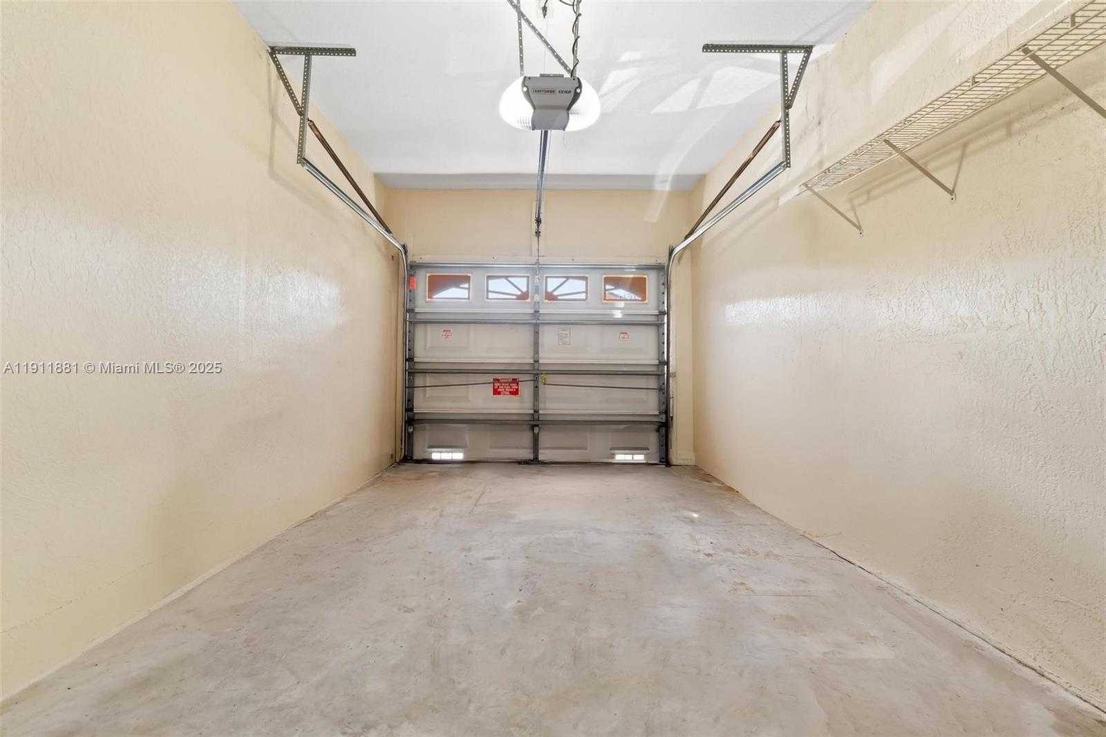 Small Image of 8761 NORTH WEST 142ND ST, Miami Lakes Number 30