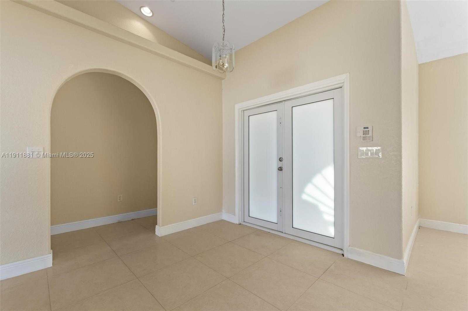 Small Image of 8761 NORTH WEST 142ND ST, Miami Lakes Number 9