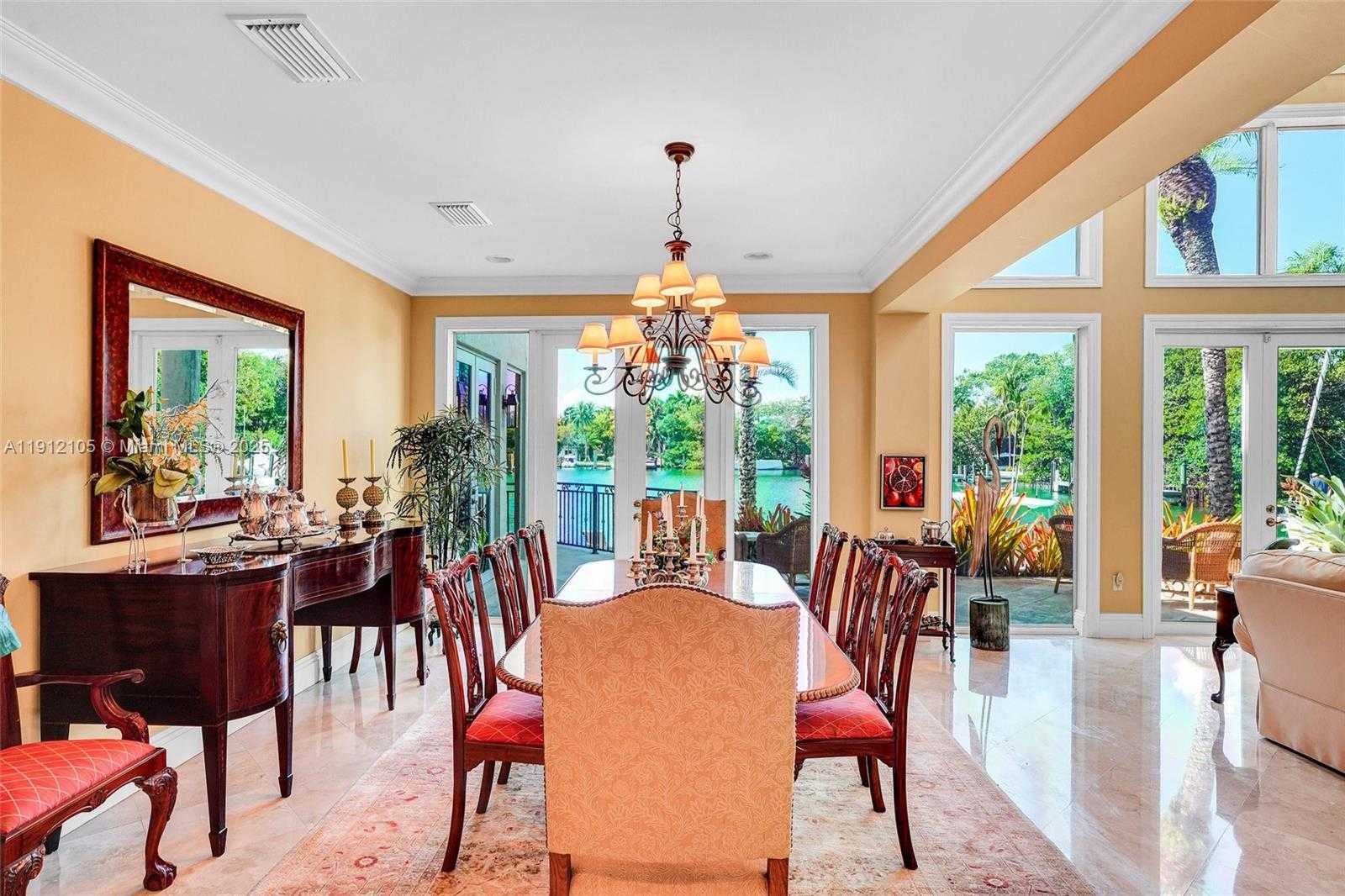Small Image of 550 HARBOR DR, Key Biscayne Number 25